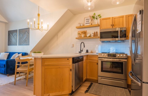 River Run Condo | Remodeled modern ski-in/ski-out condo in Keystone, 1 bd/1 ba, sleeps 4