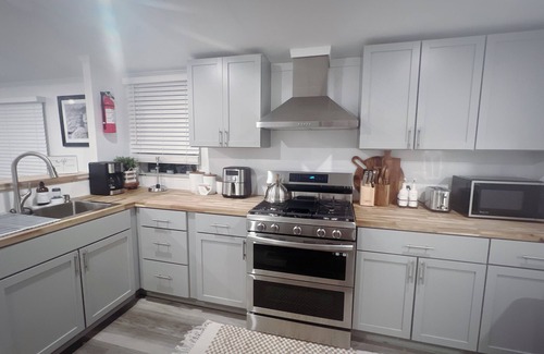 Bar Harbor House | Remodeled, Super clean and cozy!n3 minutes to Acadia National park.