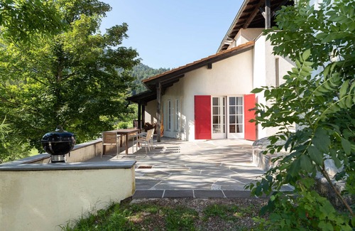 Egna House | REMOTE HOLIDAY HOME IN NATURE PARK