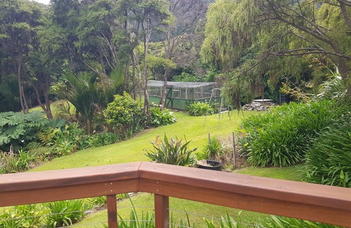 Saint Omer House | Remote Pelorus Sound Kiwi Bach on the Beach with Great Views