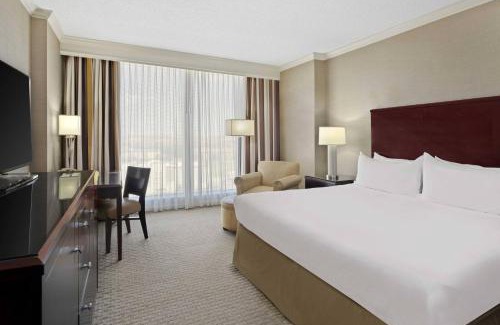 Farmers Branch Hotel | Renaissance Dallas North Hotel