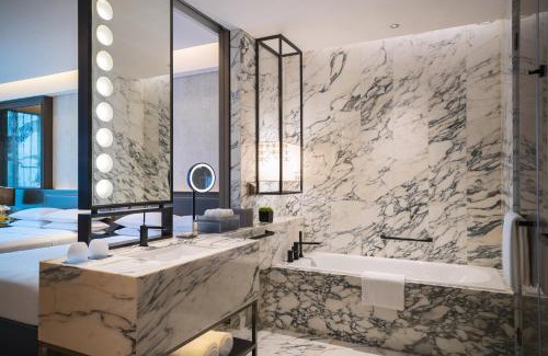 Yuhang District Hotel | Renaissance Hangzhou Northeast
