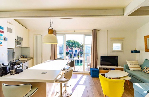 Port Grimaud Apartment | Renovated 2/3-room apartment in Port Grimaud - mezzanine and A/C
