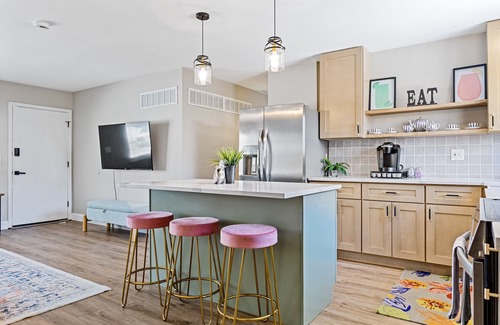 Weldon Spring Heights House | Renovated 3 Bedroom Home By StayLage!