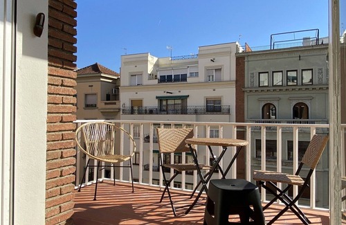 La Sagrada Familia Apartment | Renovated apartment next to Sagrada Familia