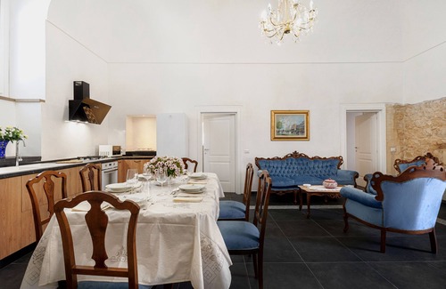 Ragusa House | Renovated apartment in manor house with free parking and free wifi