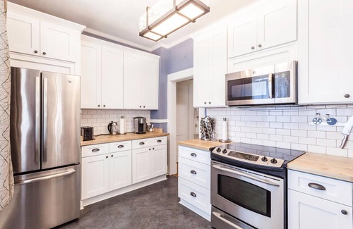 Lenox House | Renovated Cooper Young 3/2