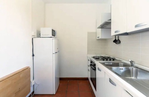 Capannori House | Renovated Grange in a Renaissance Villa Park