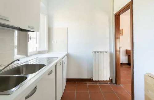 Capannori House | Renovated Grange in a Renaissance Villa Park