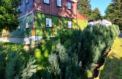 Oppach Apartment | Renovated half-timbered house, great hiking trails nearby