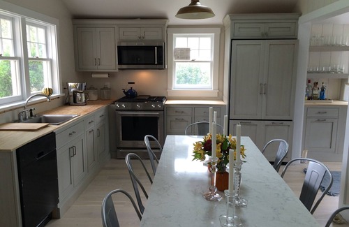 Siasconset House | Renovated historic house and detached cottage