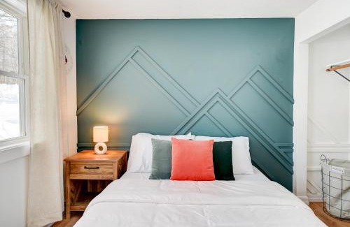 Birch Hill House | Renovated home - Dianas Bath, Storyland, Echo Lake