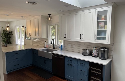 Albert Lea House | Renovated Lake Home! Large Private Deck, near City Center/Hospital
