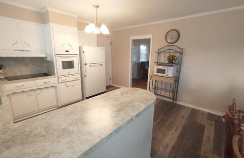 Smithville House | Renovated rural 3-bedroom 2-bathroom ranch style home in Smithville, TN
