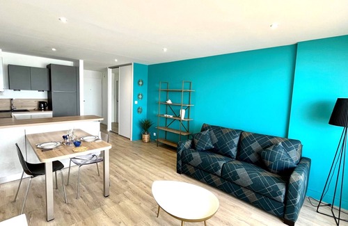 Bourgenay Apartment | Renovated studio facing the main beach in Les Sables d'Olonne