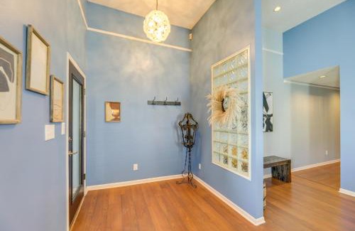 Downtown Apartment | Renovated San Marcos Vacation Rental with Balcony!