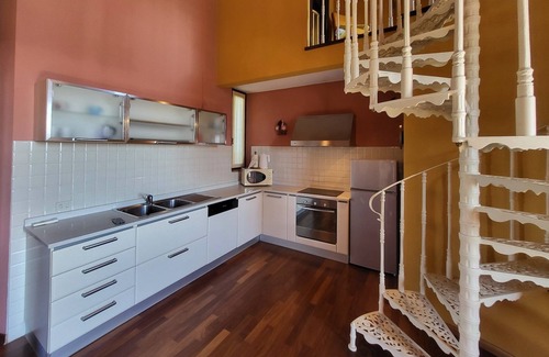Castelvecchio Pascoli Villa | Renovated silk factory, private pool- Sleeping 14. Near Barga WIFI. Chef option