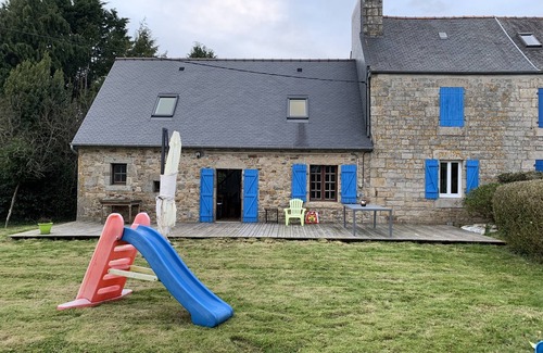 Plufur House | Renovated stone house in Brittany
