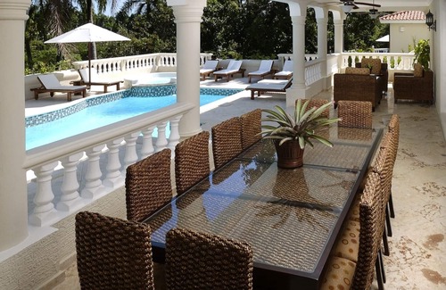 Cofresi Villa | Rent a 3 or 4 Bedroom villa, receive highest guest benefits, all-inclusive.