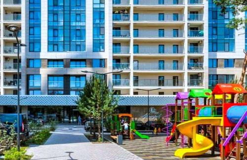 Dniprovs'kyi District Apartment | Rent VIP apartment in Kyiv
