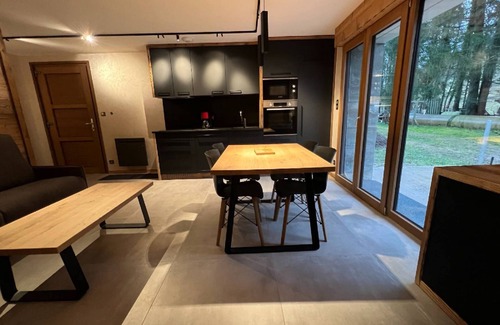 Rochesson House | Rental of 12 gîtes and 1 chalet that can accommodate 2 to 10 people.