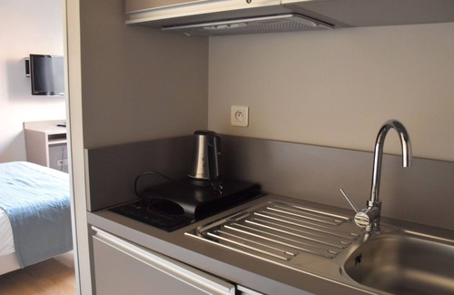 9th Arrondissement Apartment | Res. Lyon Dock Ouest, Lyon, studio for 2 pers.