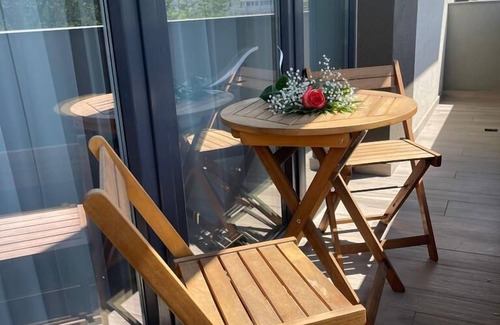 Focsani Apartment | ResHome