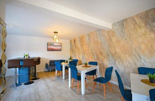 Tirgu Ocna House | Residence by DANIA & PETRU