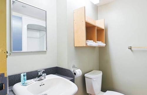 Kingston Hostel | Residence & Conference Centre - Kingston