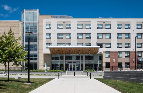 Ottawa Division Apartment | Residence & Conference Centre - Ottawa West