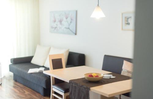 Naturno Apartment | Residence Ferienwohnungen Santner - Moderne zentrale Ferienwohnungen in Naturns Südtirol - mit Parkplatz