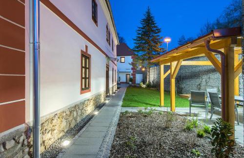 Hluboka nad Vltavou House | Residence Hluboká