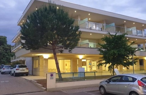Pinarella House | Residence i Diamanti - Siroli Collection