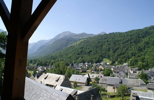 Peyragudes Apartment | Residence in the louron valley with superb views of the valley floor