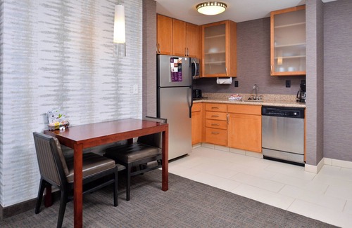 Coralville Hotel | Residence Inn by Marriott Coralville