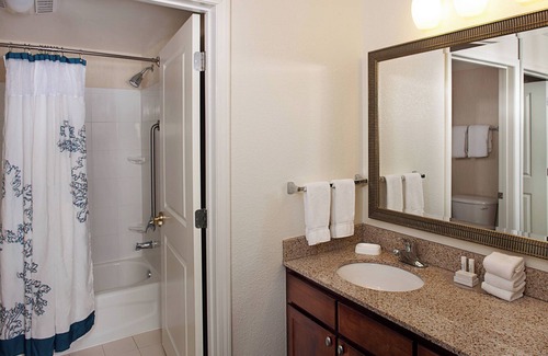 Holtsville Hotel | Residence Inn by Marriott Long Island Holtsville