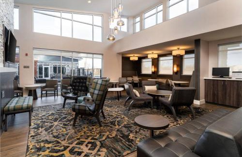 Buechel Hotel | Residence Inn by Marriott Louisville Old Henry