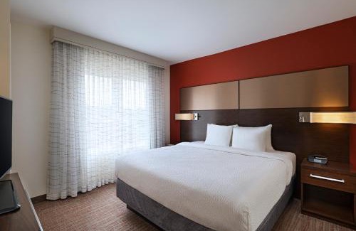 Aksarben - Elmwood Park Hotel | Residence Inn by Marriott Omaha Aksarben Village