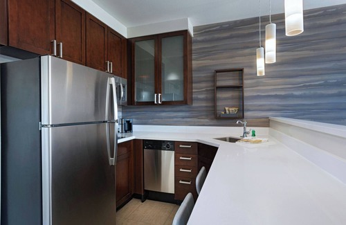 Aksarben - Elmwood Park Hotel | Residence Inn by Marriott Omaha Aksarben Village