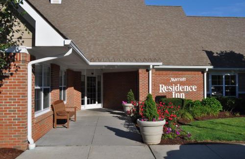 Southington Hotel | Residence Inn Southington