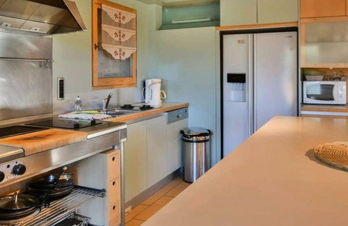 Le Chinaillon Ski Chalet | Residence Laurencieres-le Grand Bornand - Large independent chalet "Les Laurencières", 18 people, 7 bedrooms, wifi, close to shops!