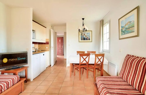 Uhart-Cize Apartment | Residence Le Parc d'Arradoy - maeva Home - 2 room apartment for 5 people - Selection