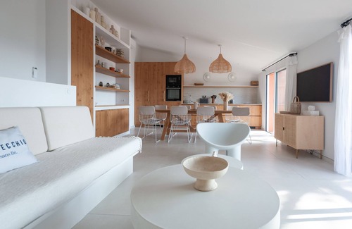 Santa Giulia House | Residence Marina di Santa Giulia