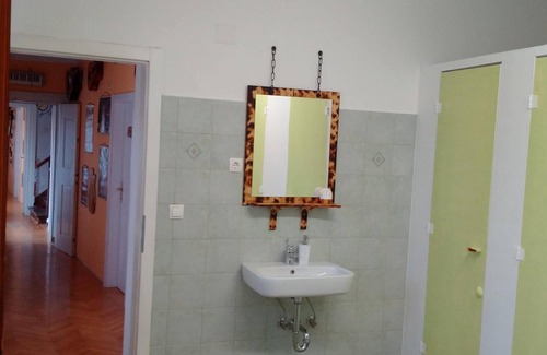 Komen House | Residence Muzica