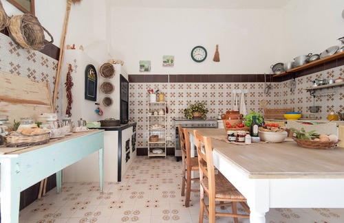 Cutrofiano House | Residence of '800 in the Salentine countryside at km. 15 from the sea (Gallipoli .)