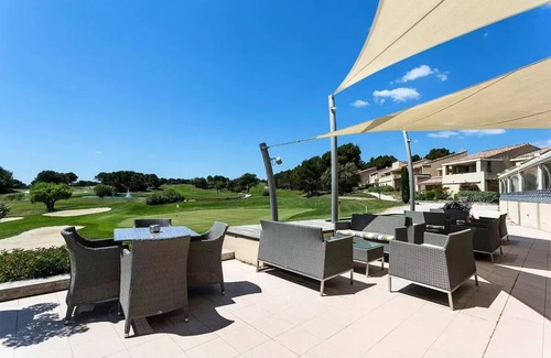 Saumane-de-Vaucluse Apartment | Residence Provence Country Club* - 2 Rooms 4 People