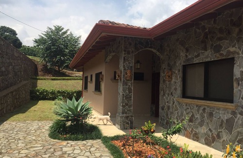Cirri Sur House | Residence style living in Naranjo, Costa Rica!