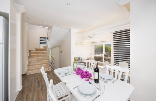 Oludeniz Villa | Residence Villa 1 - Four Bedroom Villa, Sleeps 8
