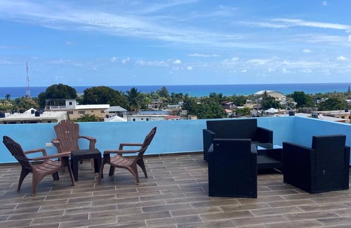 Ensanche Miramar House | RESIDENCIAL DOÑA GLORIA III