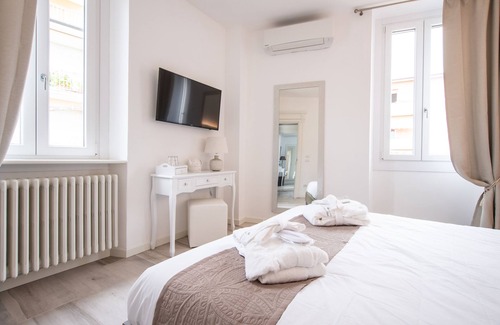 Desenzano del Garda Bed & Breakfast | Residenza Elisa